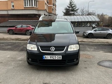 Авто Volkswagen Touran 2004 № 8611513