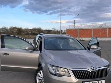 Авто Skoda Superb 2013 № 8611748