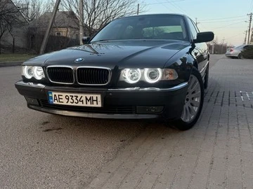 Авто BMW 7 Series 1999 № 8611766