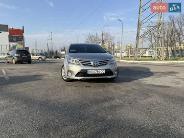 Авто Toyota Avensis 2013 № 8611768