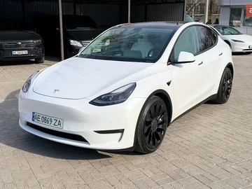 Авто Tesla Model Y 2021 № 8611922