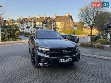 Авто Volkswagen Touareg 2025 № 8611969
