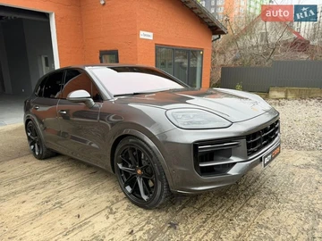 Авто Porsche Cayenne 2023 № 8611970