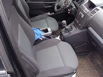 Авто Opel Zafira 2006 № 8612349