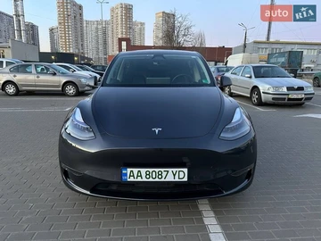 Авто Tesla Model Y 2024 № 8612360