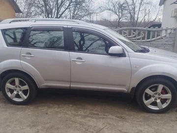 Авто Mitsubishi Outlander Xl 2007 № 8612447