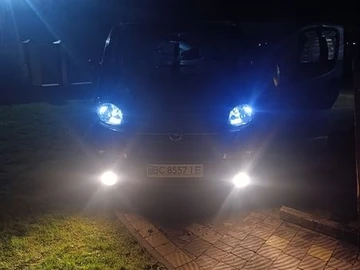 Авто Opel Vivaro 2004 № 8612483
