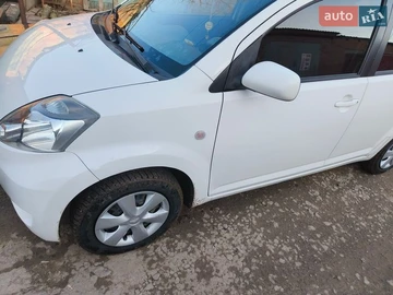 Авто Daihatsu Sirion 2010 № 8612535