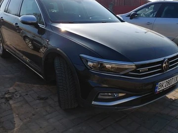 Авто Volkswagen Passat Alltrack 2020 № 8612851