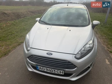 Авто Ford Fiesta 2013 № 8612879