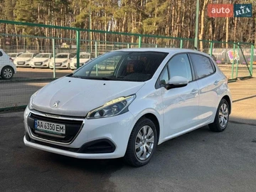 Авто Peugeot 208 2019 № 8612880
