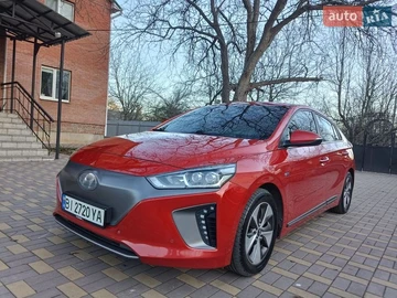 Авто Hyundai Ioniq 2017 № 8612911