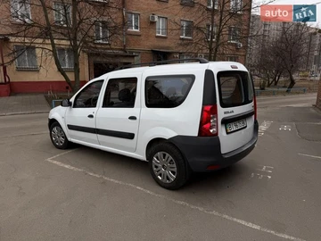 Авто Renault Logan 2011 № 8613086