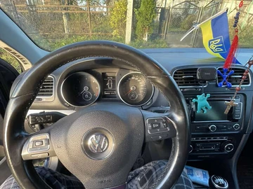 Авто Volkswagen Golf 2011 № 8613103