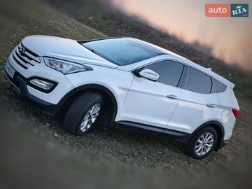 Авто Hyundai Santa Fe 2012 № 8613142