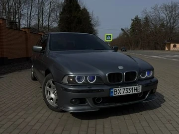 Авто BMW 5 Series 2001 № 8613345