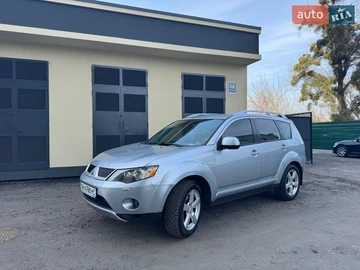 Авто Mitsubishi Outlander Xl 2008 № 8613477