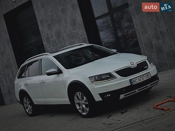 Авто Skoda Octavia Scout 2016 № 8613508