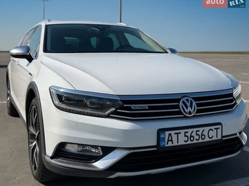 Авто Volkswagen Passat 2018 № 8613563