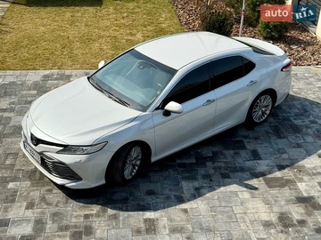 Авто Toyota Camry 2018 № 8613566
