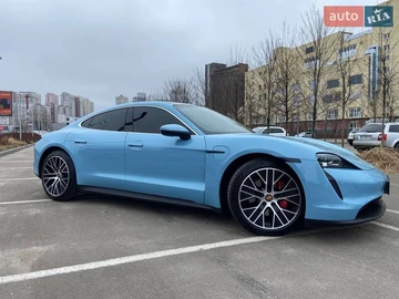 Авто Porsche Taycan 2020 № 8613746