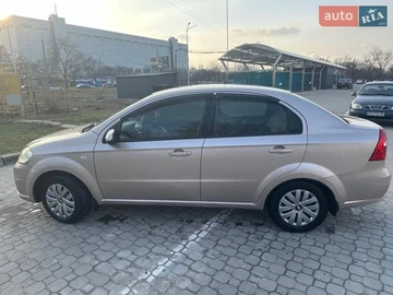 Авто Chevrolet Aveo 2007 № 8613810