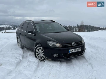 Авто Volkswagen Golf 2010 № 8613818