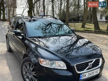 Авто Volvo V50 2009 № 8613827