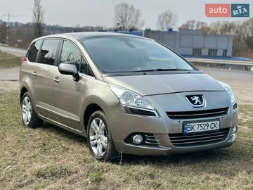 Авто Peugeot 5008 2011 № 8613867