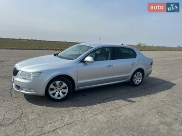 Авто Skoda Superb 2010 № 8614038