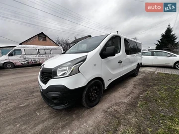 Авто Renault Trafic 2015 № 8614103