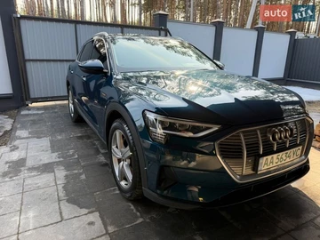 Авто Audi E-Tron 2020 № 8614135