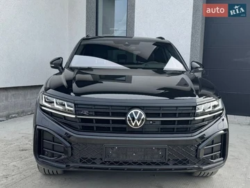 Авто Volkswagen Touareg 2024 № 8614160