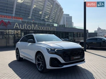 Авто Audi Sq8 2022 № 8614161