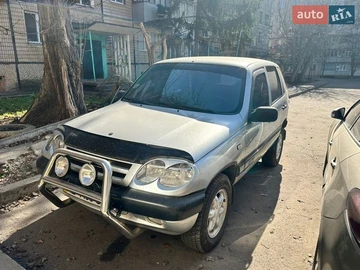 Авто Chevrolet Niva 2004 № 8614374