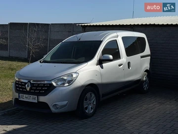 Авто Renault Dokker 2017 № 8614446