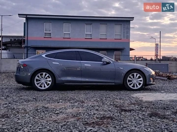 Авто Tesla Model S 2013 № 8614453