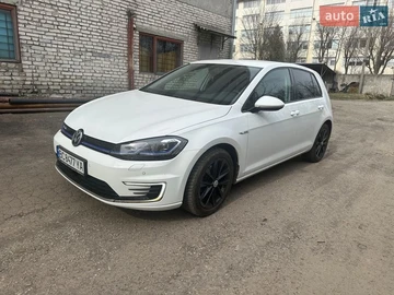 Авто Volkswagen Golf 2019 № 8614493