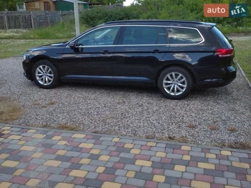 Авто Volkswagen Passat 2017 № 8614495