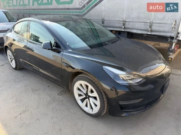 Авто Tesla Model 3 2021 № 8614671