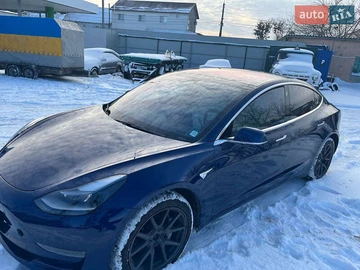 Авто Tesla Model 3 2019 № 8614680