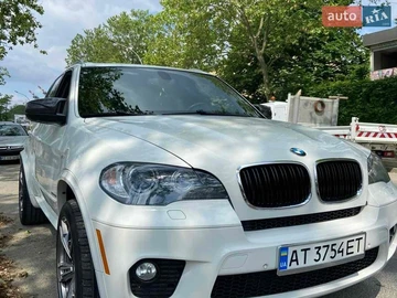 Авто BMW X5 2010 № 8614688