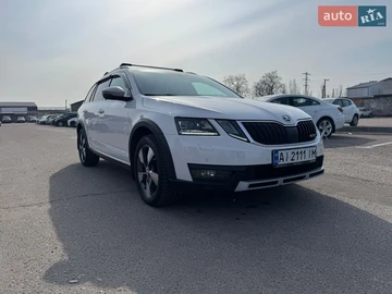 Авто Skoda Octavia Scout 2019 № 8614707
