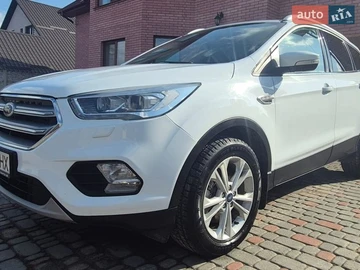 Авто Ford Kuga 2019 № 8614722