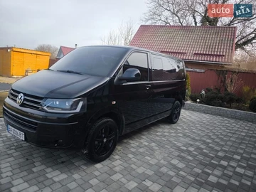 Авто Volkswagen Multivan 2010 № 8614726