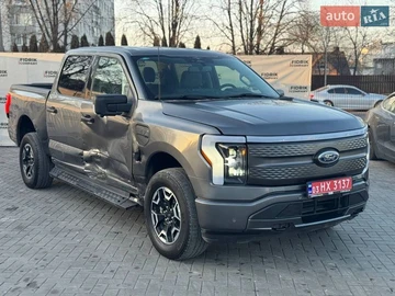 Авто Ford F-150 2023 № 8614742