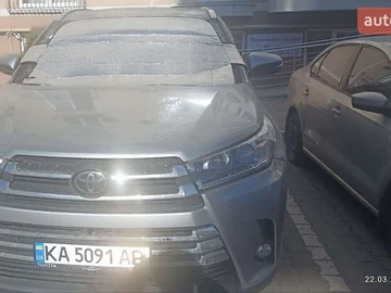 Авто Toyota Highlander 2018 № 8614762