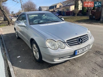 Авто Mercedes Clk-Class 2004 № 8615006