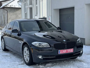Авто BMW 5 Series 2012 № 8615101