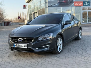 Авто Volvo S60 2013 № 8615309